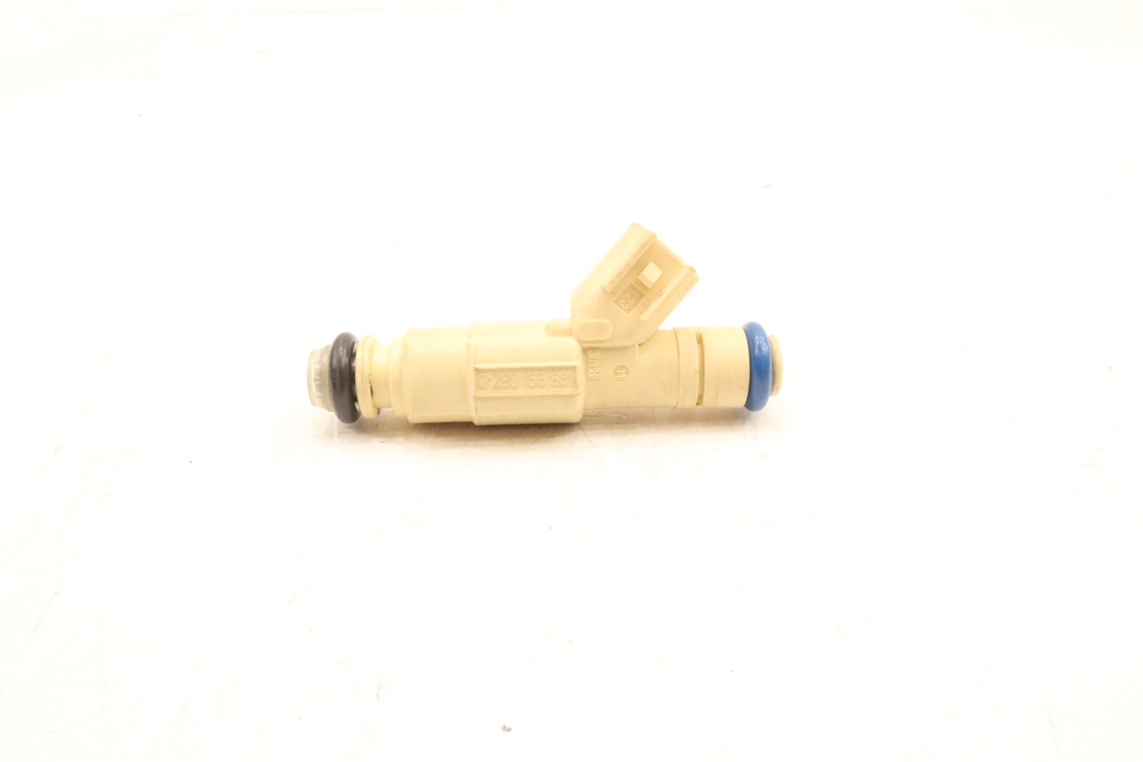 NEW Motorcraft Fuel Injector CM-4885 Explorer Mercury Mountaineer 5.0L 1999-2001 thumbnail 5