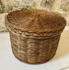 Magnifique Panière osier. D- 20cm, H-15cm