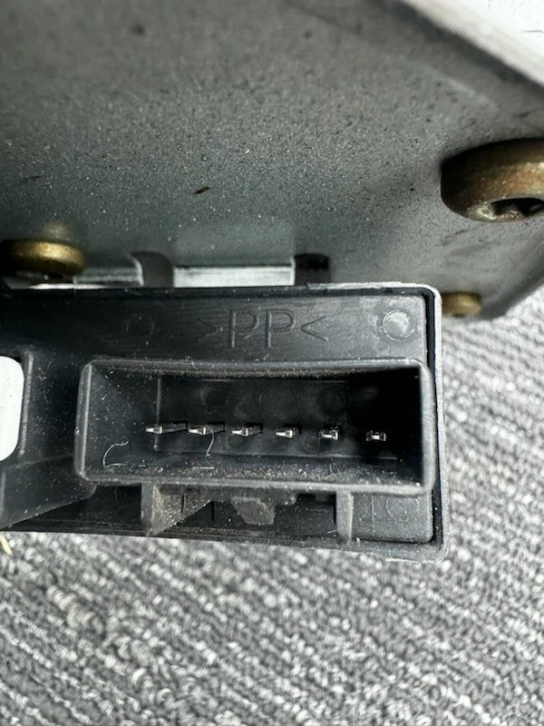 Nuevo motor limpiaparabrisas Hummer H2 2003-2007 OEM 15112266 Foto 2 de 3