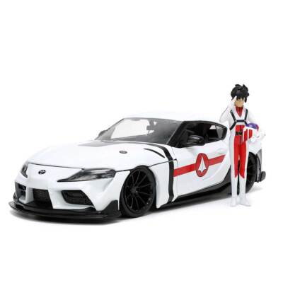 Jada Hollywood Rides: ROBOTECH Rick Hunter Figure & 2020 Toyota