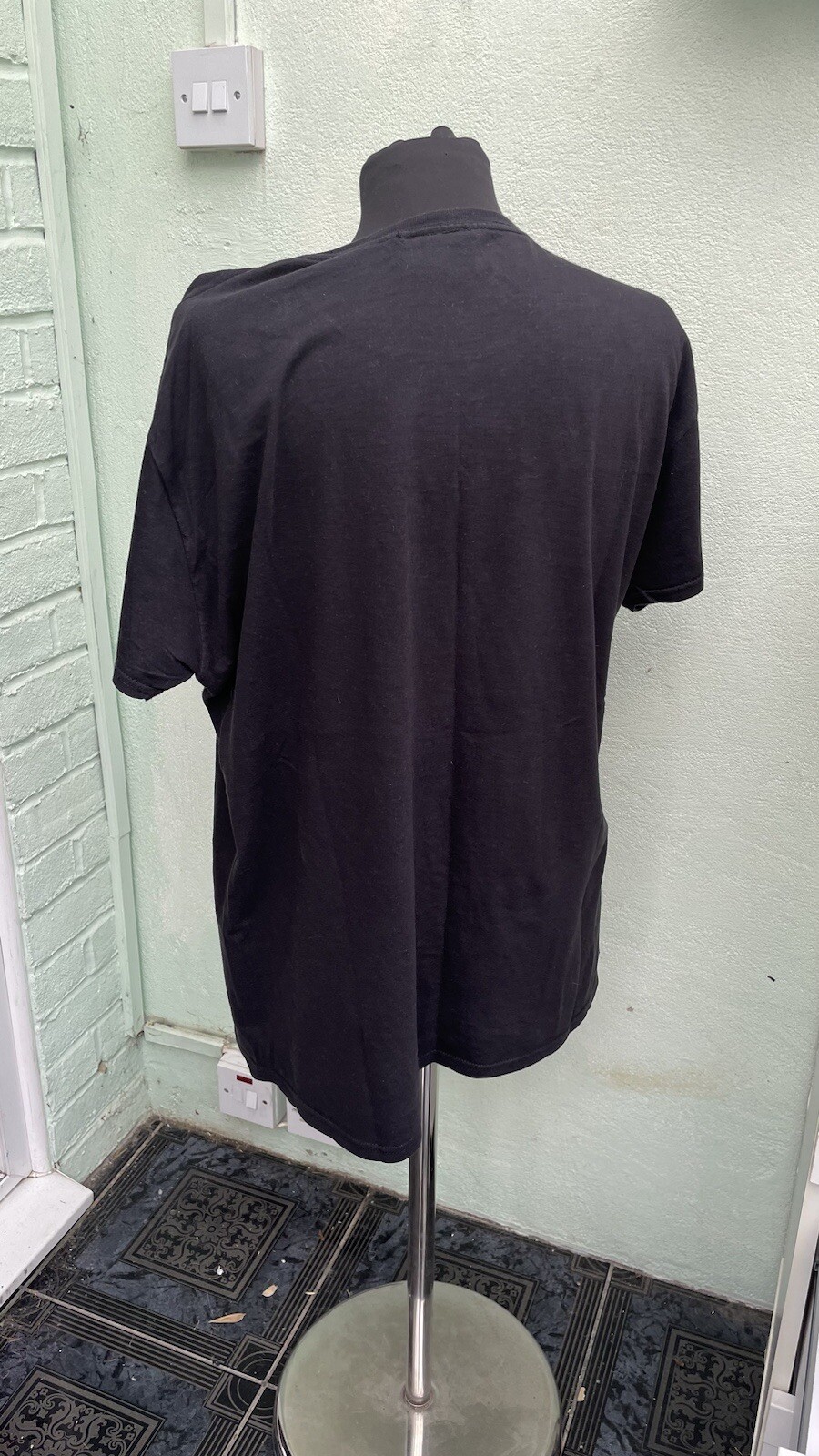 Picture 4 of 8