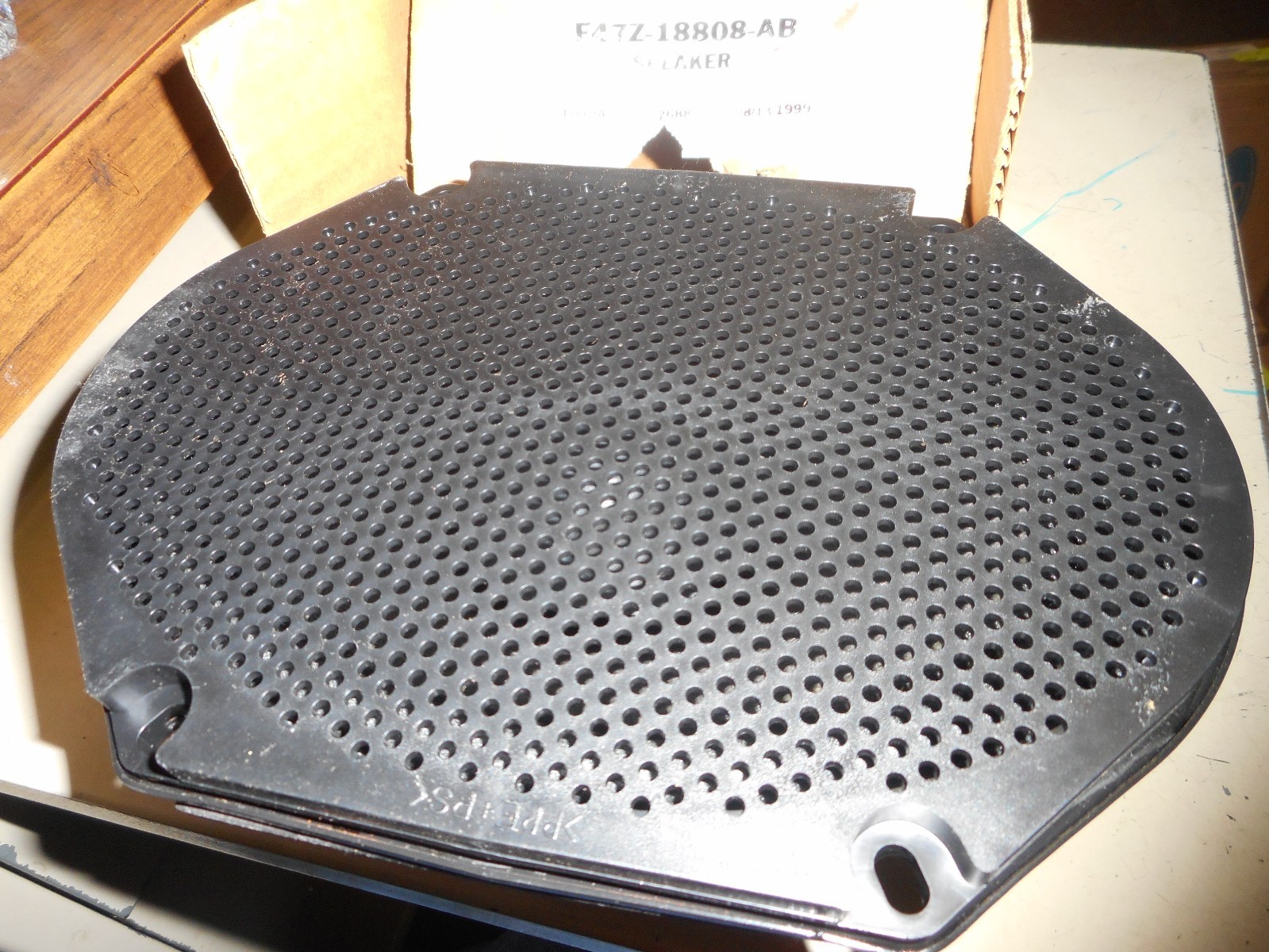 Picture 1 of 3