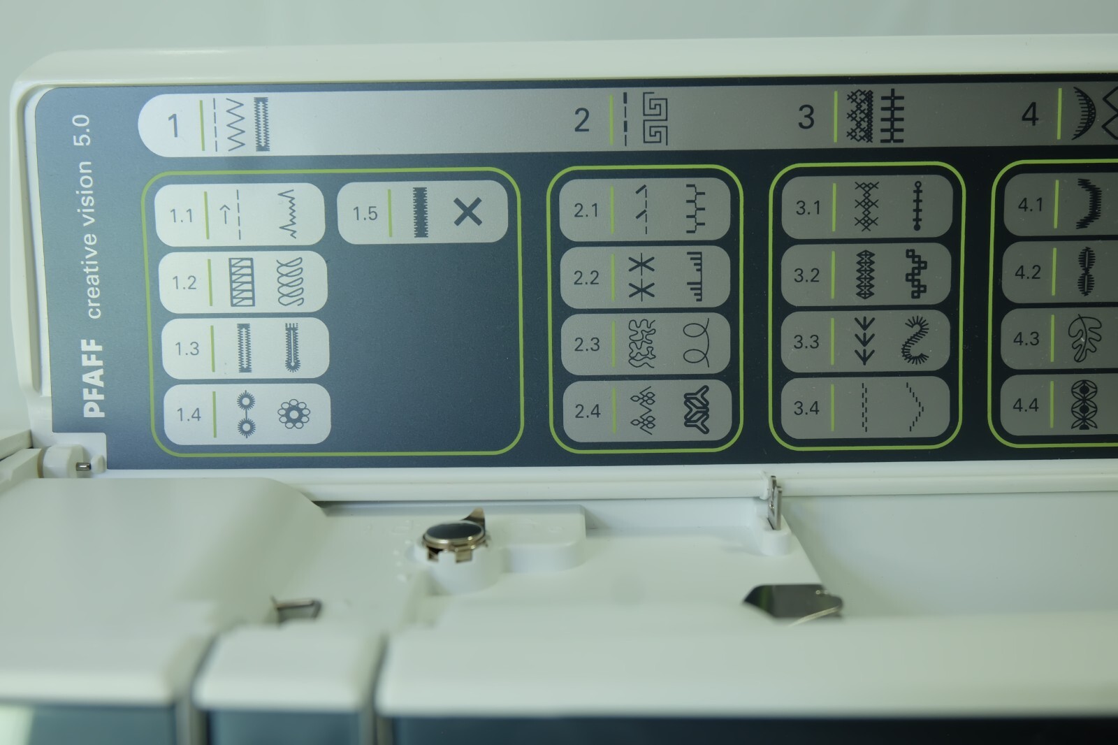 PFAFF Creative Vision 5.0 Computerized Sewing Embroidery Machine