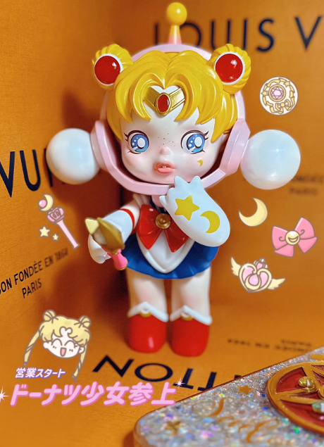Pop Mart+Skullpanda+ SP Sailor Moon Co-Branded large-Scale Pop Mart+Skullpanda+ SP Sailor Moon Co-Branded large-Scale