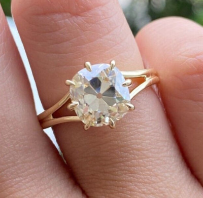 2.0 CT Old Mine Cushion Cut Moissanite Solitaire Ring Split Band Engagement Ring