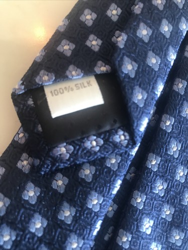 Bloomingdale’s Silk Blue Tie New With Tags - Imagen 5 de 5