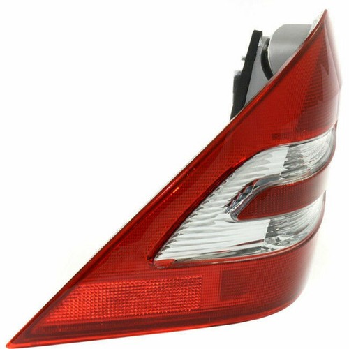 LENTE DE LUZ TRASERA Y CARCASA LATERAL LH SE ADAPTA A MERCEDES C32 C320 C240 C230 MB2800112 - Imagen 3 de 4