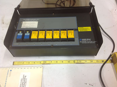 Hand Held Products 9V8 Supercharger 8 Place x 9V Battery Charger At Once USED