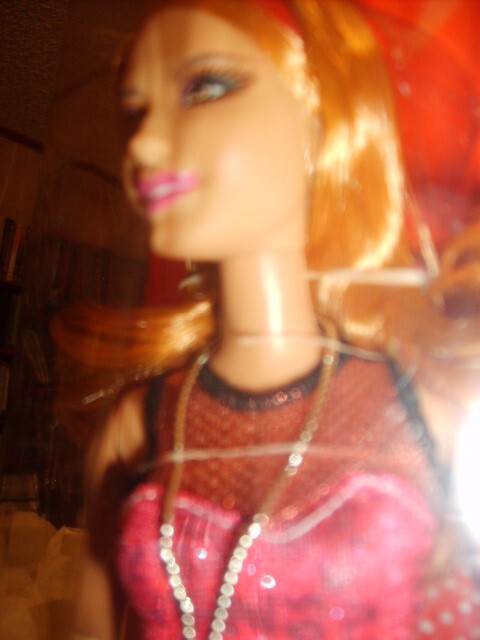 2012 MATTEL~BARBIE~FASHIONISTAS~SUMMER~RED HEAD 12 2012 MATTEL~BARBIE~FASHIONISTAS~SUMMER~RED HEAD 12