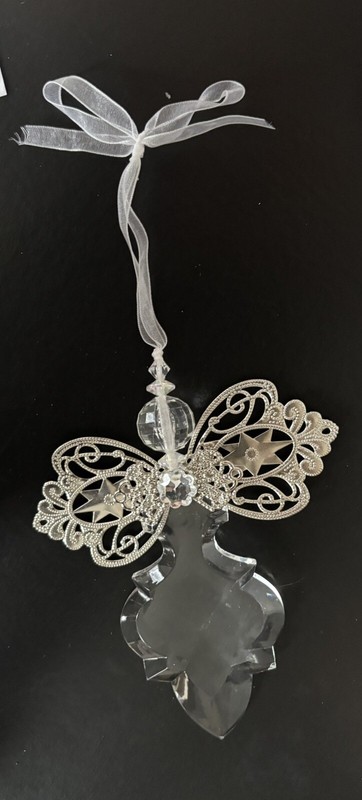 Stunning Angel Christmas Holiday Ornament Sun Catcher Decor