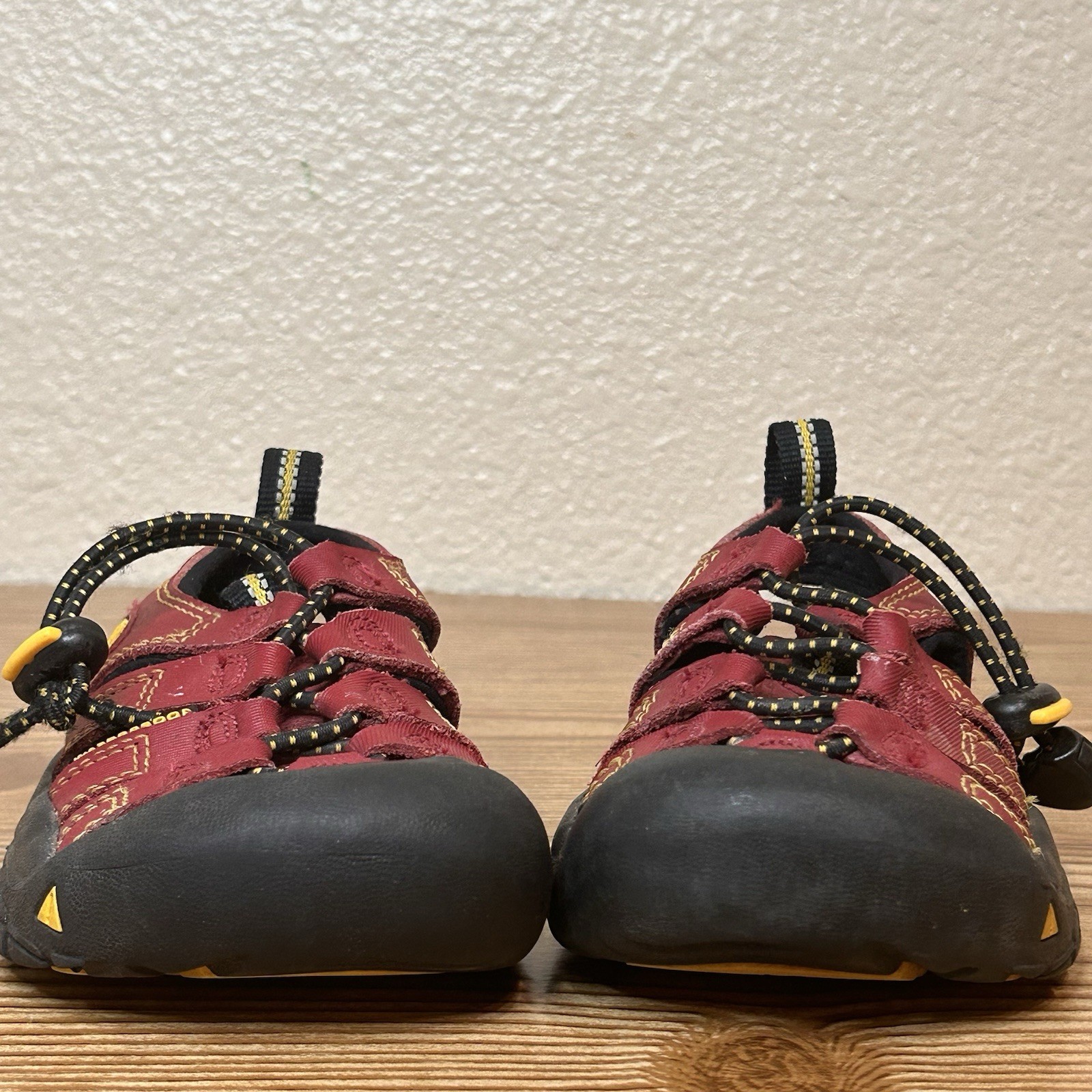 Sandali Keen Newport H2 bambino taglia 8 rossi punta chiusa scarpe da trekking acqua