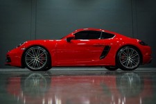 2025 Porsche 718 Cayman GTS 4.0 FREE NATIONWIDE ENCLOSED DELIVERY!