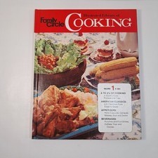 Vtg 1972 FAMILY CIRCLE Cookbook #1 HC  Illust...
