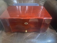 Cigar Humidor Lacquered Mahoganyi Wood Locking Humidor Box Drawer + 1 KEY