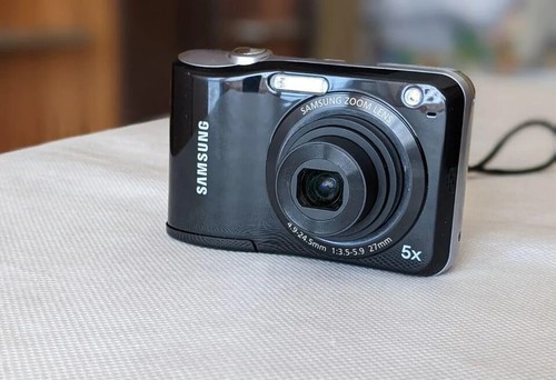 Samsung Digitalkamera ES28 12.2MP schwarz mit Box & Zubehör, Karte 8GB - Bild 8 von 10
