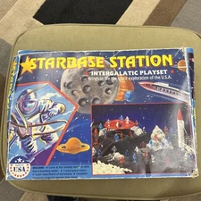 Vintage 1993 Values For Children Starbase Station Intergalactic Playset Space...