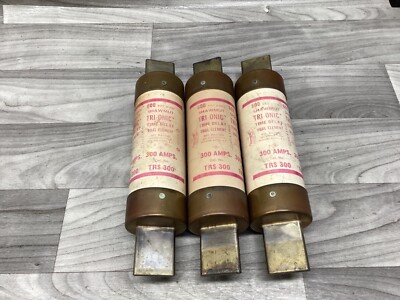 LOT OF 3 SHAWMUT TRS-300 TRI-ONIC TIME DELAY FUSE 300A 600V 300 AMP #46G160PR7CO