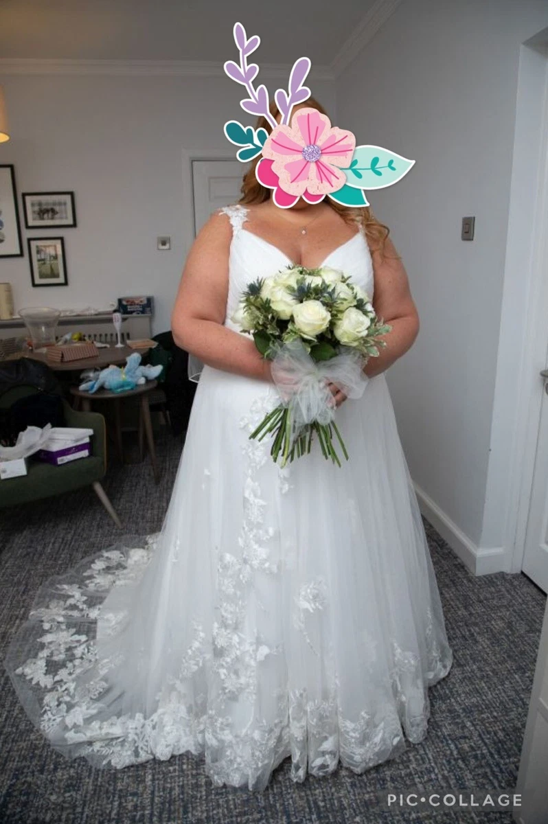 Wedding outfits size 22 sale