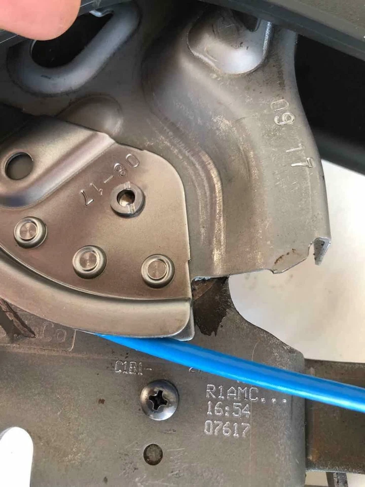 Оригинальный ручной тормоз для аварийной парковки 2017 FORD FIESTA с ручкой в сборе для салона - Изображение 2 из 4