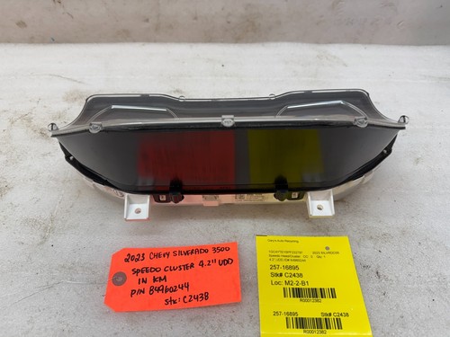 23 CHEVROLET SILVERAD 2500HD 3500HD SPEEDOMETER DASH GAUGE CLUSTER KM/H 84960244 - Picture 5 of 12