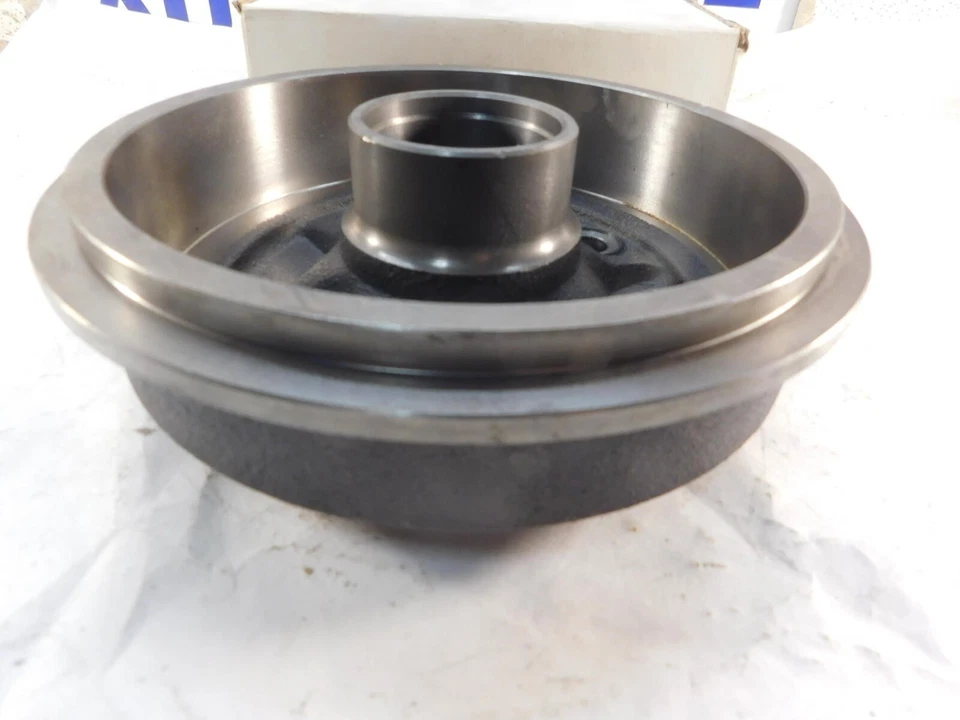 Tambor de freno trasero centrado 122.46010 para HYUNDAI & MITSUBISHI Excel Precis 1989-92 Foto 3 de 4