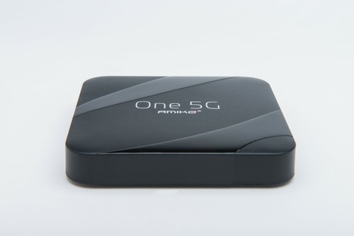 Amiko One 5G - 4K UHD Android 7.1 IPTV Media Player - 2GB RAM 16GB eMMC - WiFi - Picture 4 of 11
