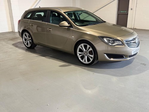 2015 Vauxhall Insignia 2.0 CDTi ecoFLEX Design Nav Sports Tourer Euro 5 (s/s) 5d - Picture 6 of 24