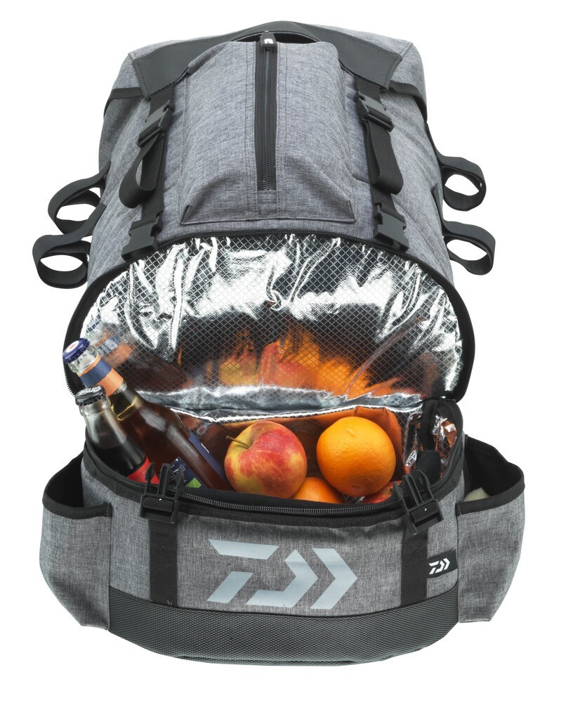 Sac à dos Daiwa 30L noir imperméable pour le transport de matériel de pêche