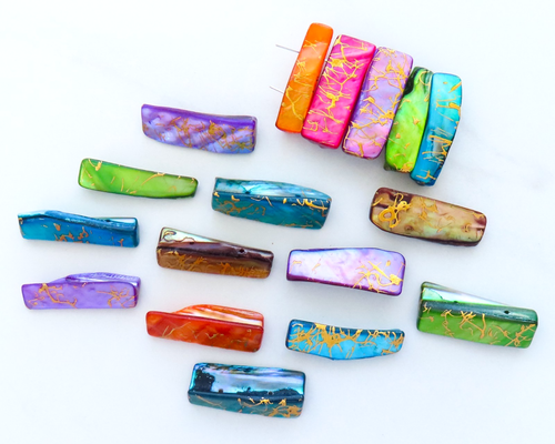 17 Dyed Mother Of Pearl Stick Beads Vintage Shell Gold Paint Splatter Rainbow - Picture 1 of 4