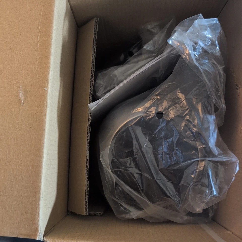 ЧЕРНЫЙ И ПАЛУБНЫЙ БЕСПРОВОДНОЙ ЧАЙНИК В КОРОБКЕ ЭЛЕКТРИЧЕСКИЙ ИЗ НЕРЖАВЕЮЩЕЙ СТАЛИ JKC650 ПОВОРОТНОЕ ОСНОВАНИЕ - Изображение 4 из 4