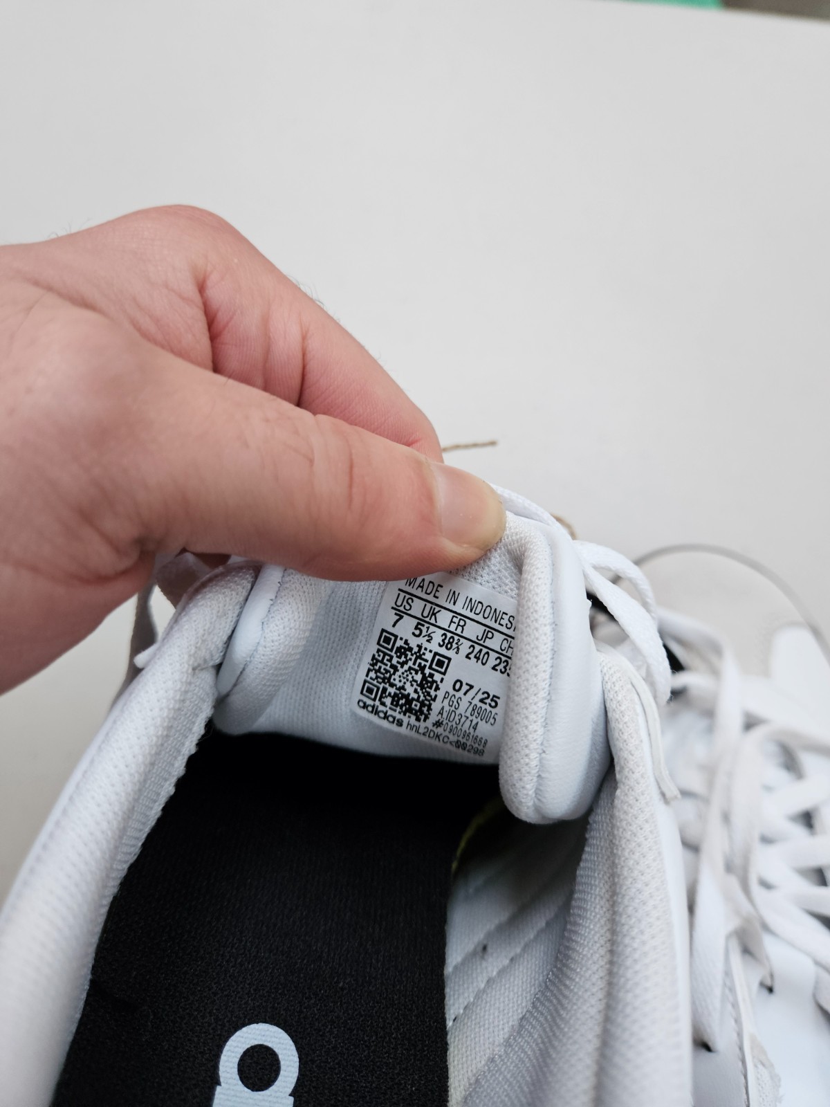 Adidas VL Court 3.0 Trainers UK 5.5 White Black Gum Sole – Ex Display image 6