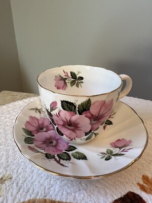 Vintage Stanley Fine Bone China Gold Gilt Cup Saucer Pink Floral Made in  England