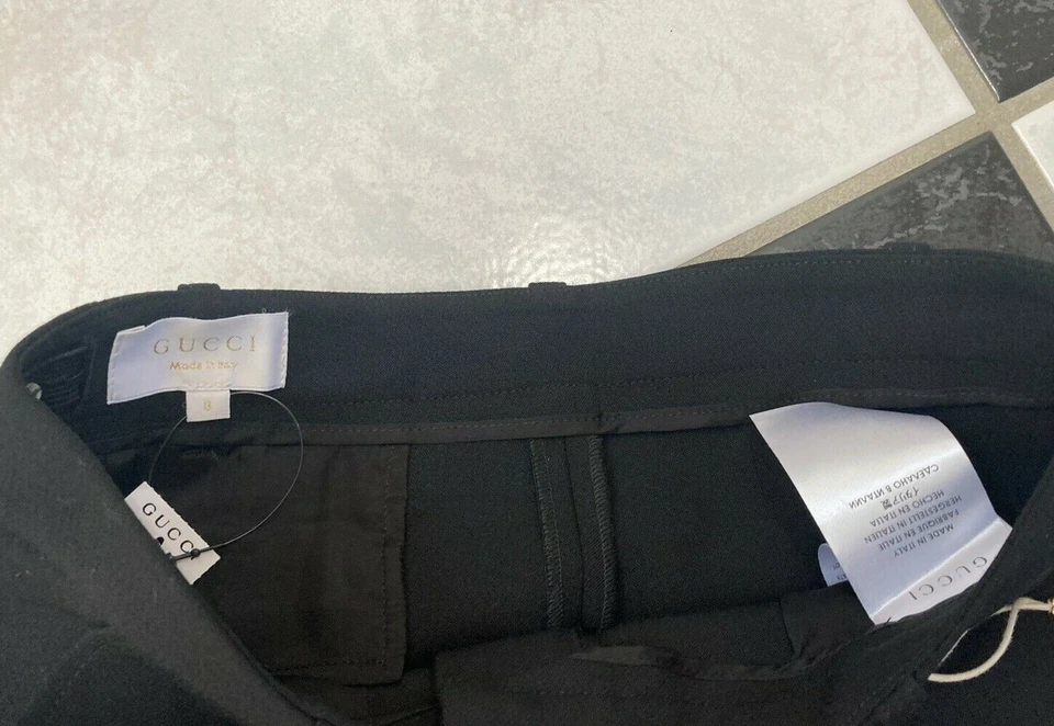 NUEVO CON ETIQUETAS 100 % AUTÉNTICOS Pantalones negros Gucci para niños Traje de lana viscosa Logo GG Foto 3 de 4