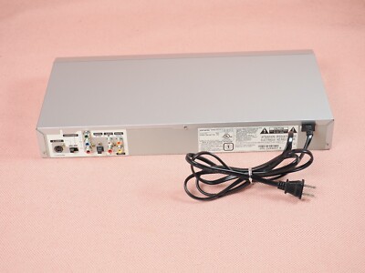 Aiwa XD-AX1U Component Digital Video DVD/VCD/CD/CD-R/CD-RW/MP3