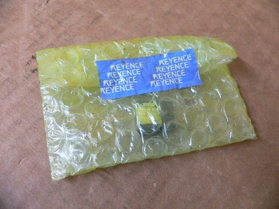 Keyence Cl2y8-Tp1c2, 37104-3122-000Fl I/O Module Wiring Plug