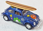 Kinsmart 1967 Volkswagen Beetle Decal w/Surfboard Diecast Model 1:32 VW BLUE
