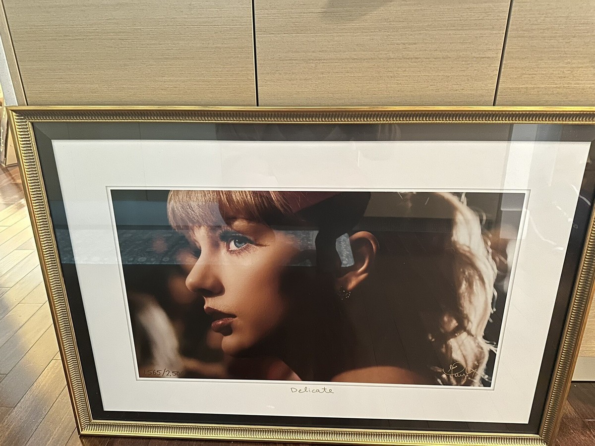 Taylor Swift Delicate リトグラフ Rare Taylor Swift “Delicate” Music Video Lithograph 2nd