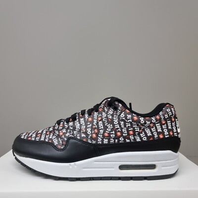 NIKE AIR MAX 1 