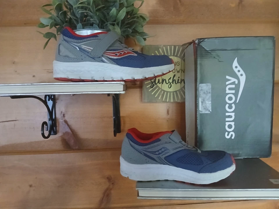 Saucony Grid Cohesion 5 Rojo Marino Niños 12M Suavemente Usado con Caja Foto 2 de 4