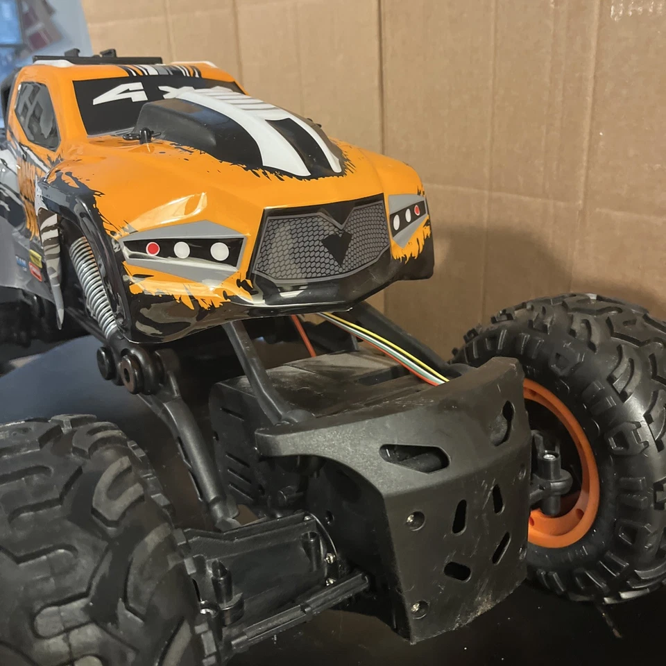 Monster Truck RC MONSTER 4X4 KID GALAXY probado Foto 3 de 4