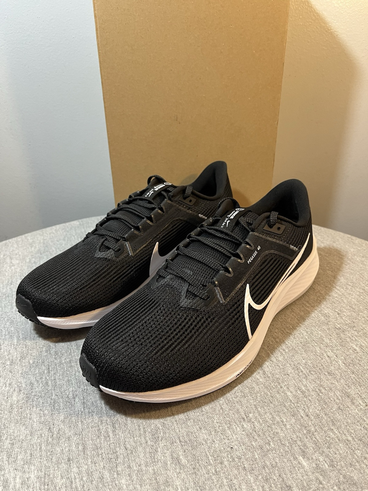 Nike Air Zoom Pegasus 40 Black White-Iron Grey Men's Shoe Size 9.5 DV3853-001