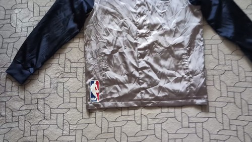 ● CHAQUETA RARA DALLAS MAVERICKS 2014 NBA PLATEADA ADIDAS TALLA HOMBRE ADULTO M ● - Vídeo 1 de 1