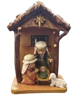 Vintage Christmas Nativity Scene Manger Mary Joseph Jesus Tabletop 7.5"