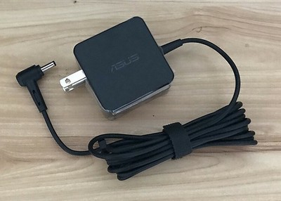  Laptop AC Power Adapter 33W Output 19V 1.75A 4.0mm   ADP-33BWA *cm