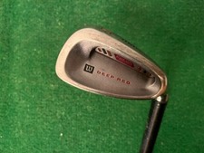 Wilson Deep Red Fatshaft Gap Wedge regular graphite