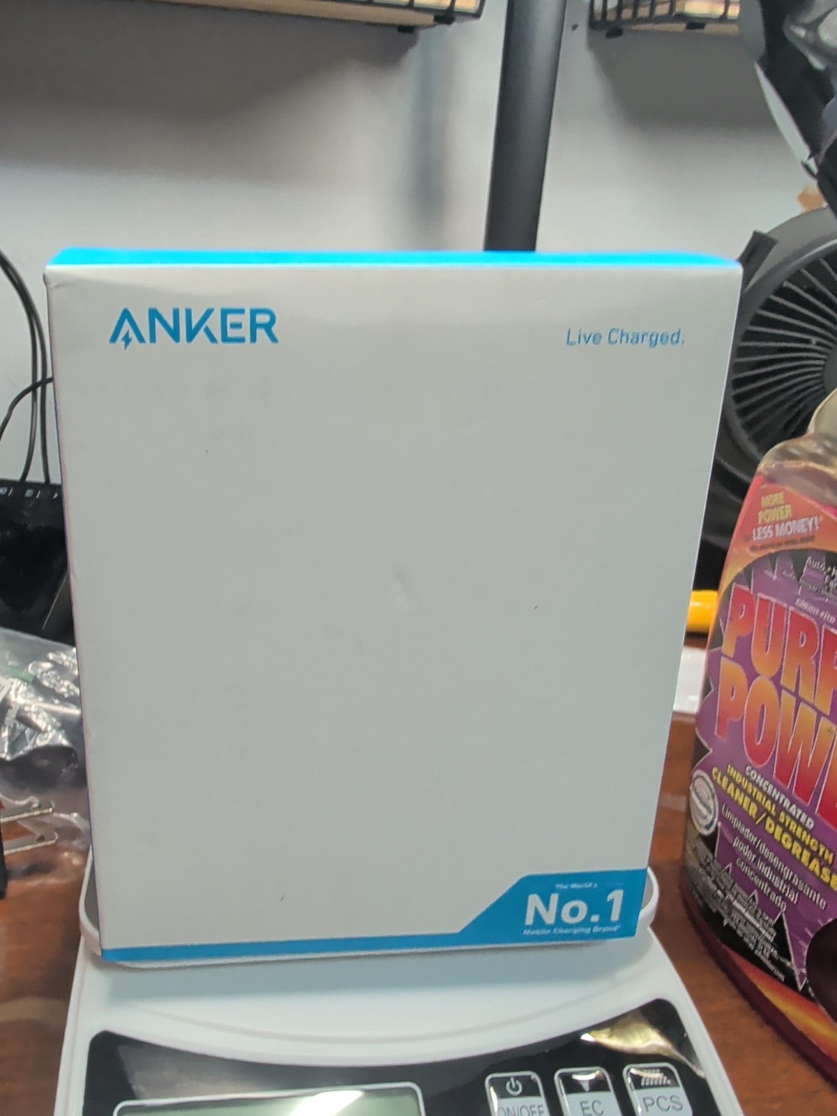 New Anker Charging Station 7 In 1 100w Model A91C4 & Anker 3