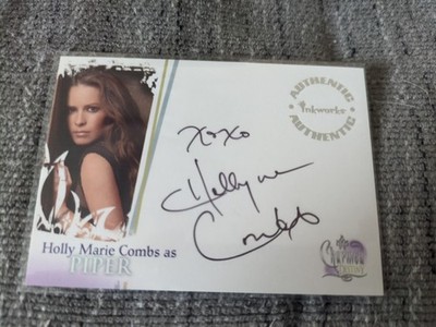 2006 Charmed Destiny Autograph Holly Marie Combs as Piper Auto A-1