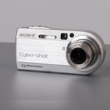 Sony Cybershot DSC-P150 - Digital Camera, 7MP