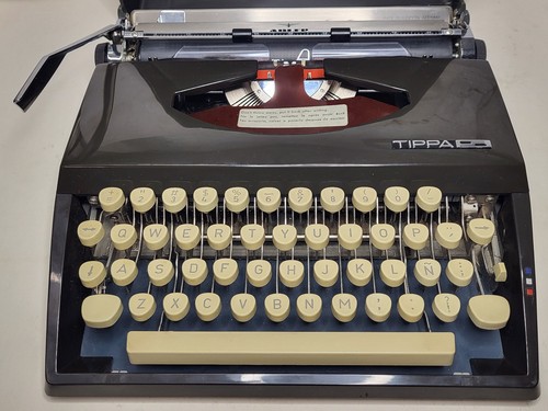 1968 Adler Tippa S Typewriter - Spanish Layout