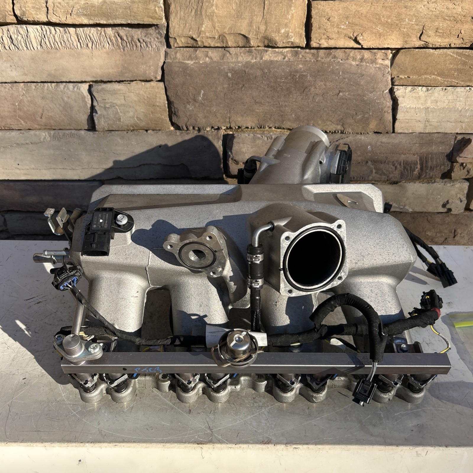 2020 Mclaren 720s Spider 4.0L Intake Manifold M840T 14F0674CP OEM used